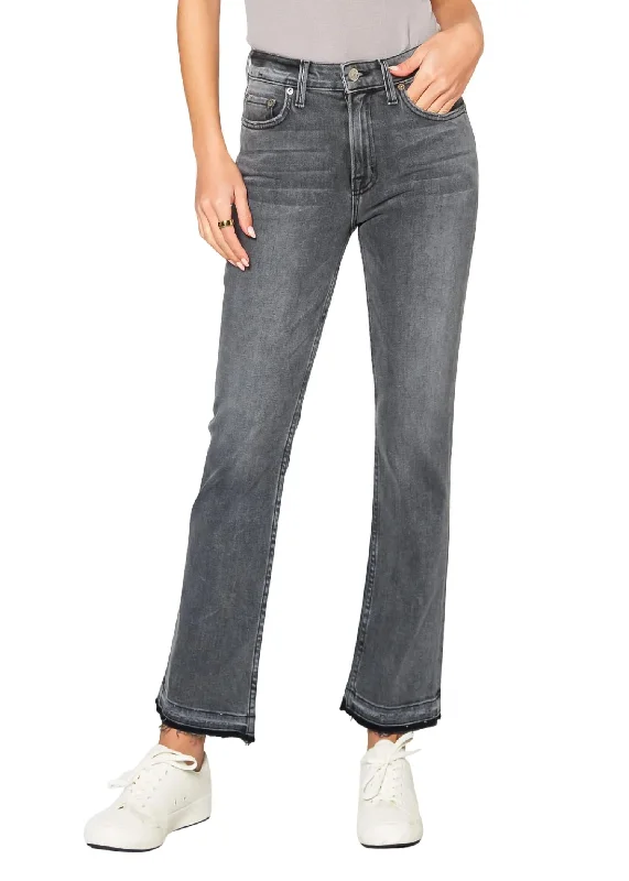 Farrah Mid Rise Kick Flare Jeans In Philly