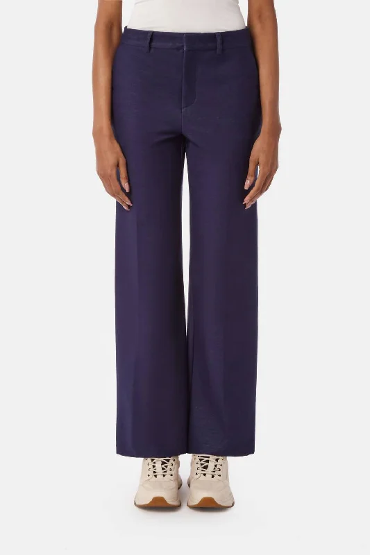 The Aluda Pants In Medium Blue Wash