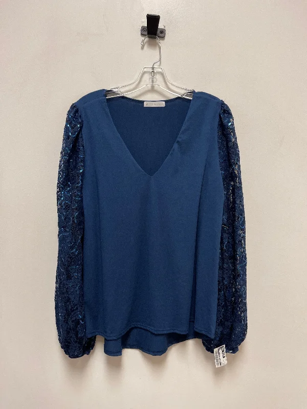 Top Long Sleeve By Clothes Mentor In Navy, Size: M